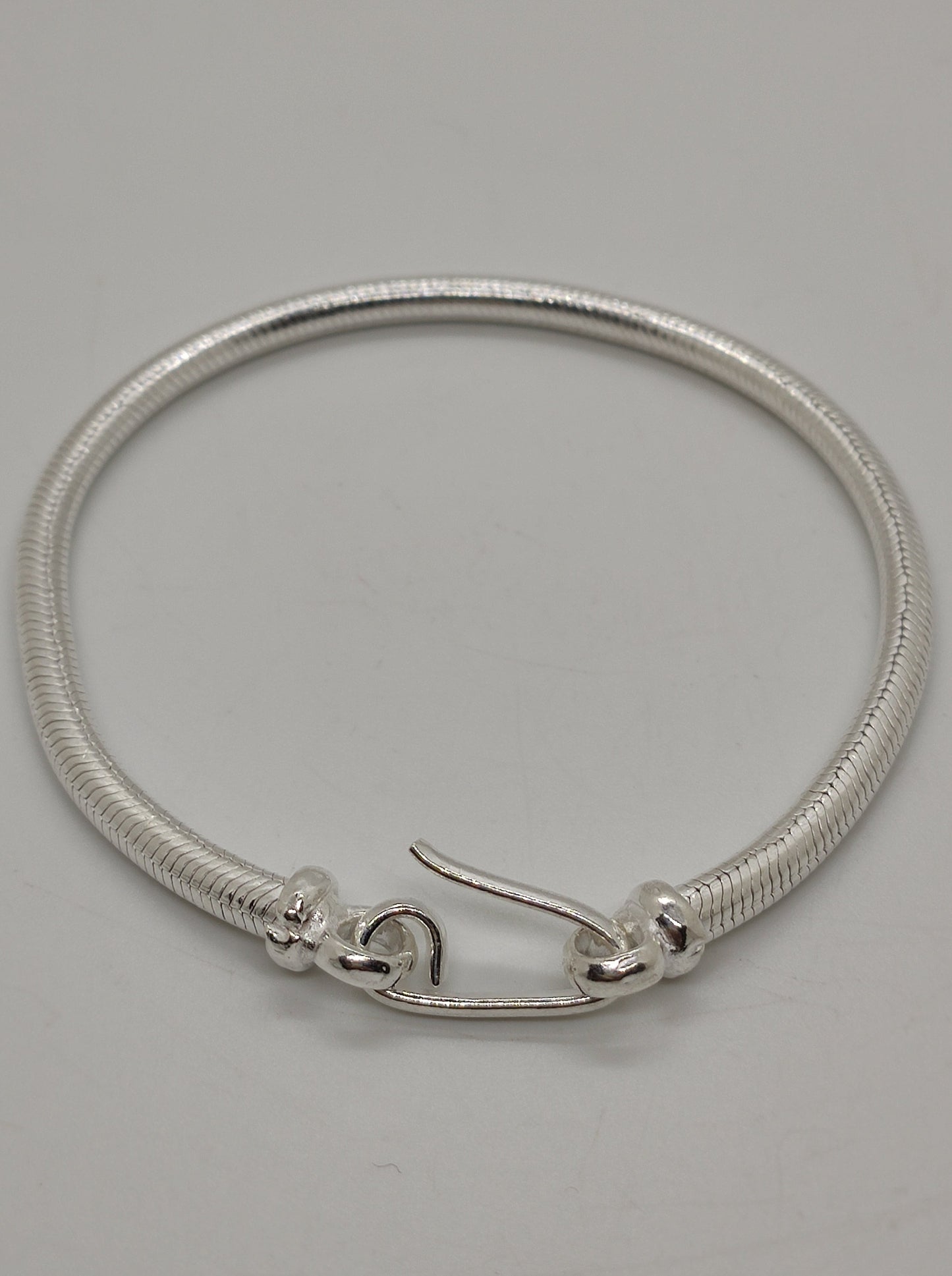 Men's rat tail snake bracelet in 700 silver S4