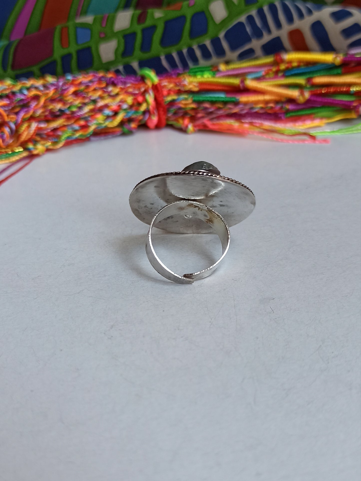 Stone chips ring