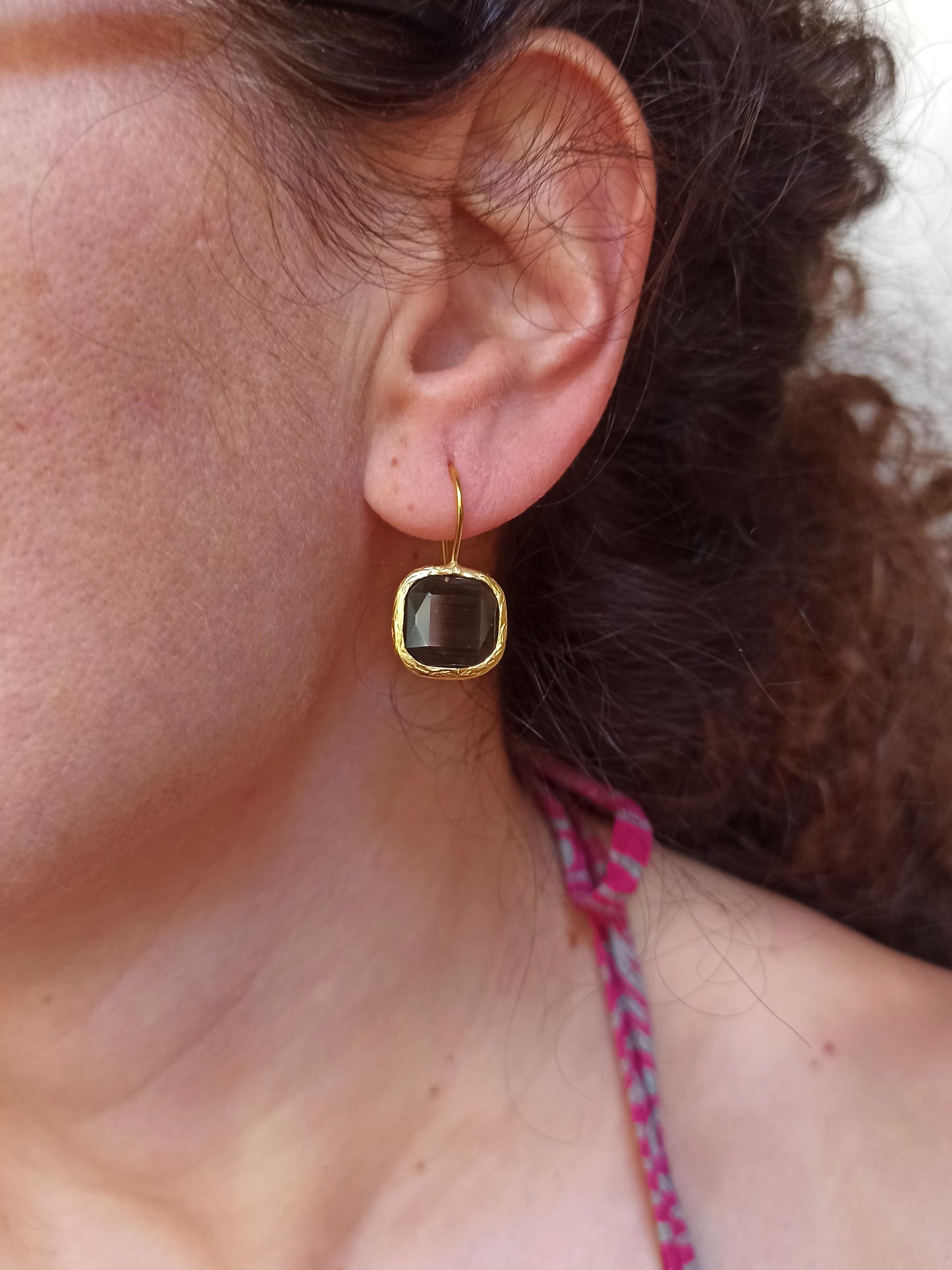 Black square stone earrings