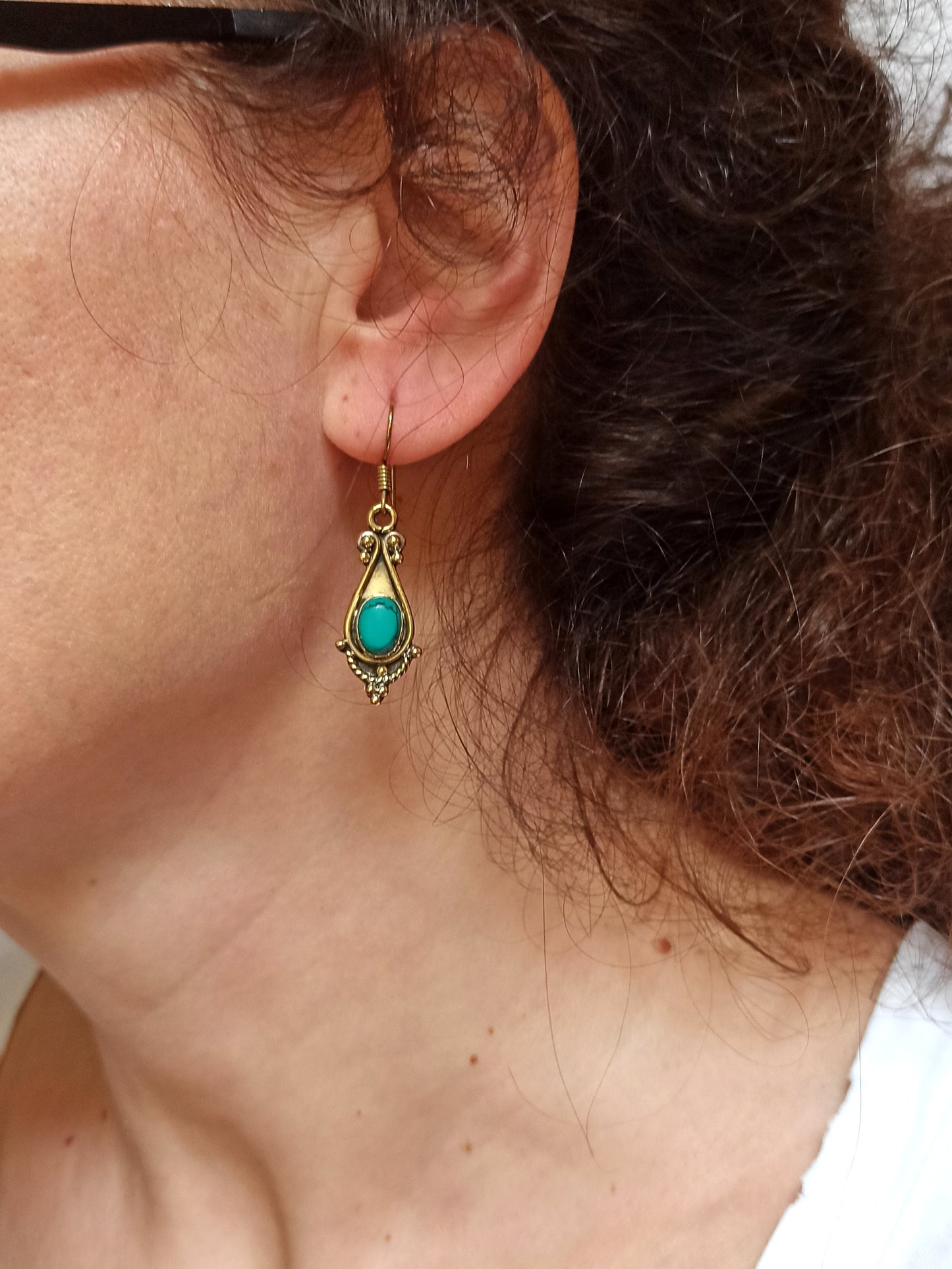 Turquoise oval drop golden boho earrings