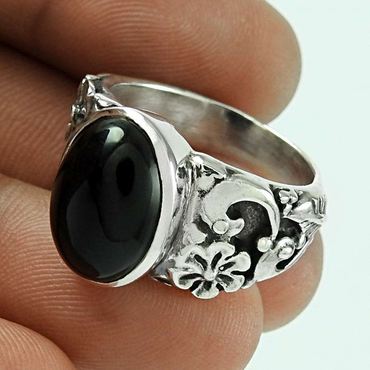 Black onyx ring